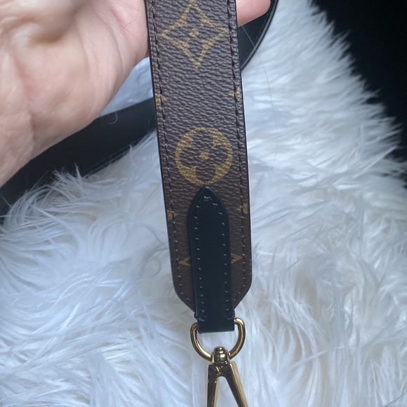 Louis Vuitton bag - Picture 16 of 17